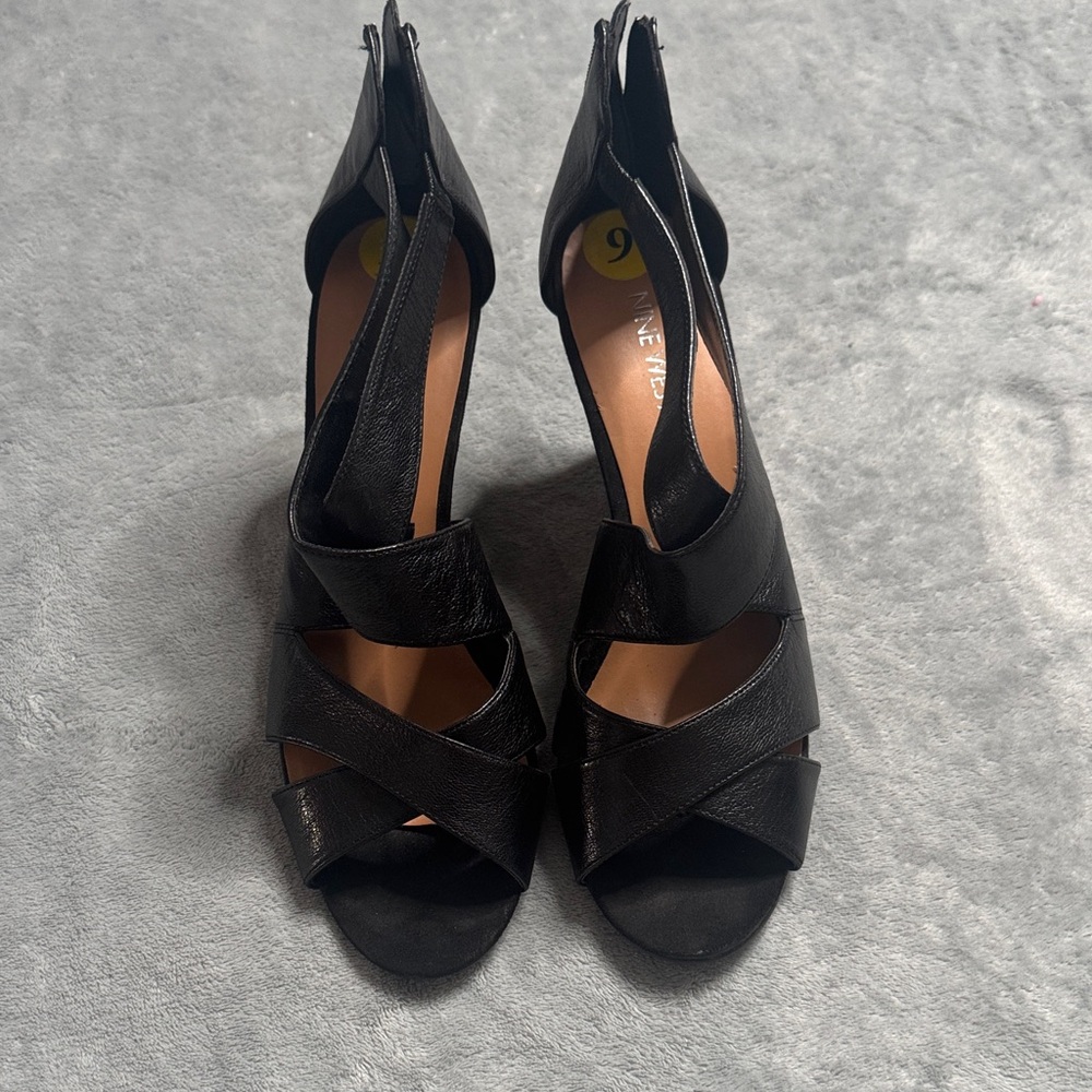 Nine West Elegant Black Crisscross Heels